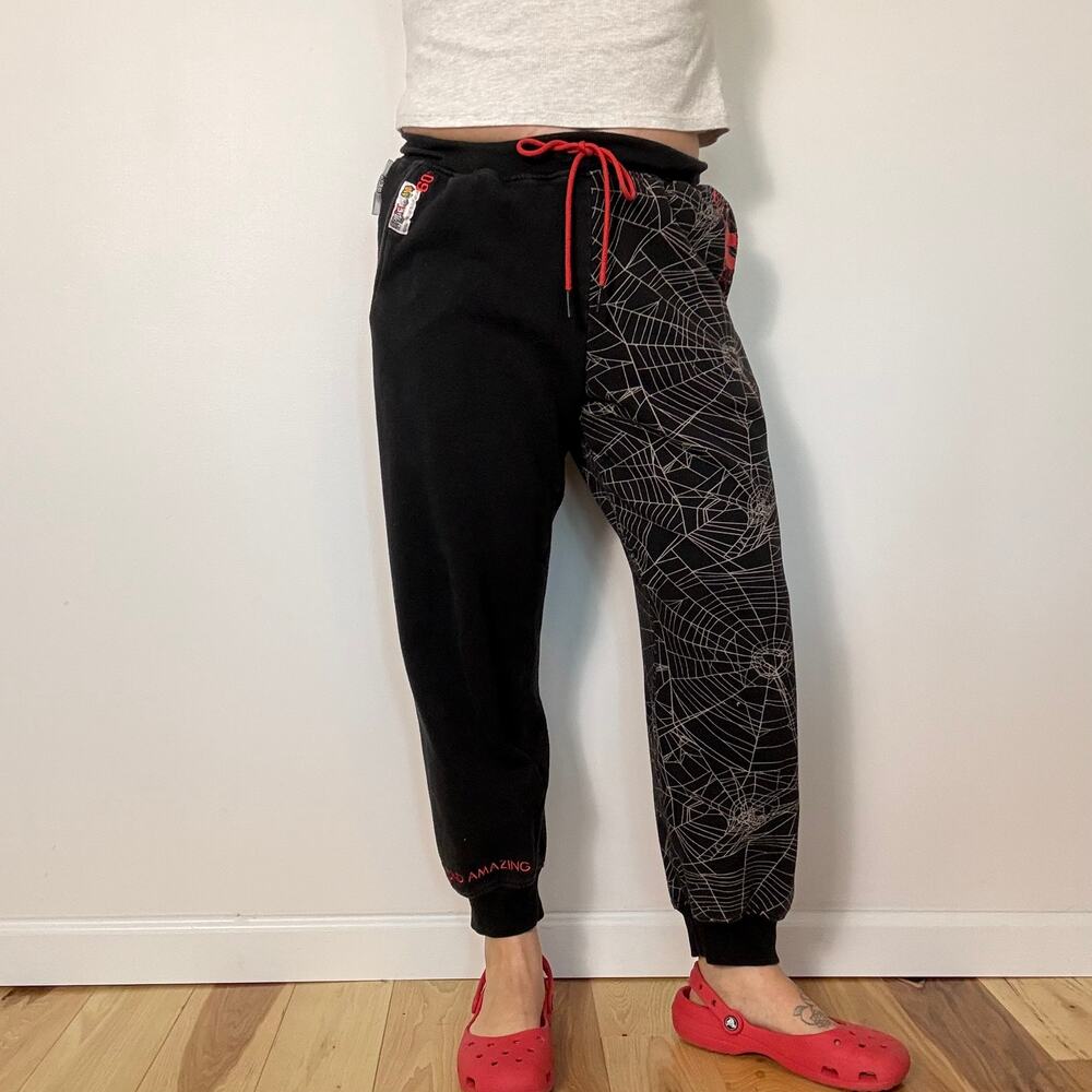 MARVEL Spider Man 60th anniversary jogger sweat pants size Medium